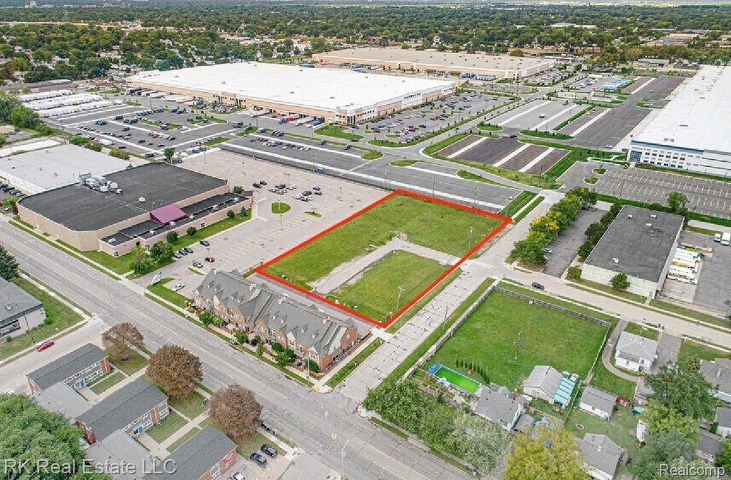 24095 Vance, Hazel Park city