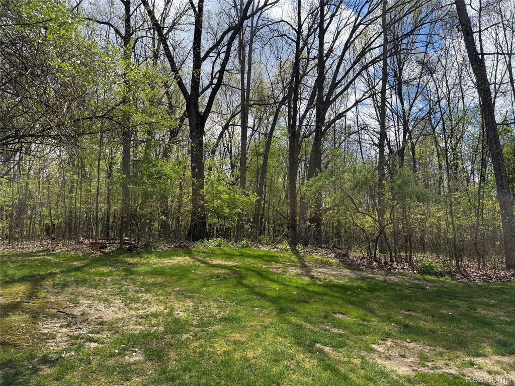 Lot 25 Hidden Ridge Trail, Tyrone township