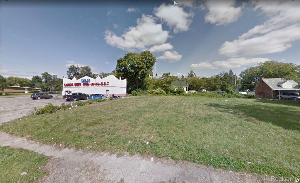2134 Martin Luther King Avenue, Flint city