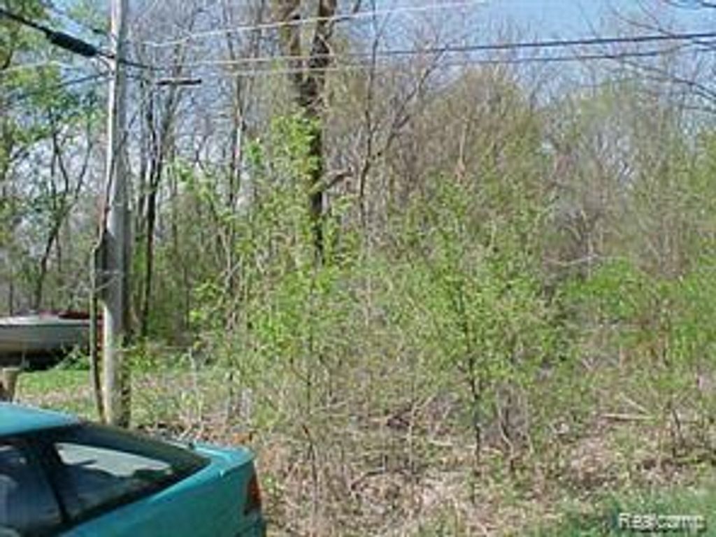 1 Ideal Pl, Northfield township
