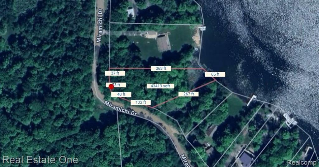 23007 Miramichi Drive, Chippewa township
