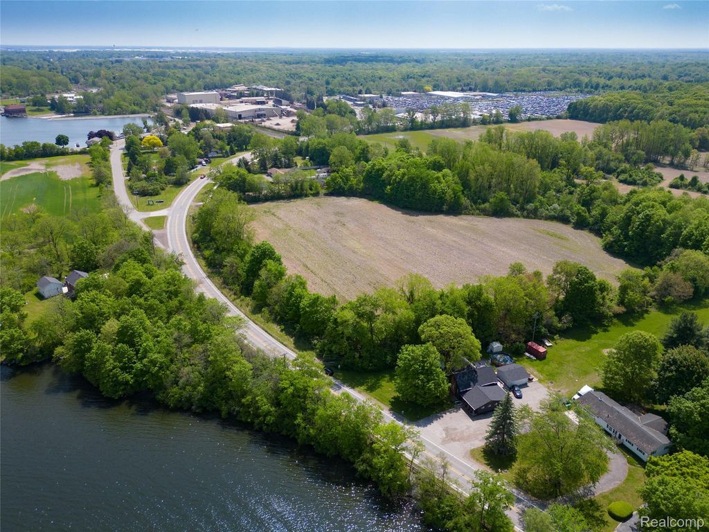 0000 E Huron River Drive Drive, Van Buren charter township
