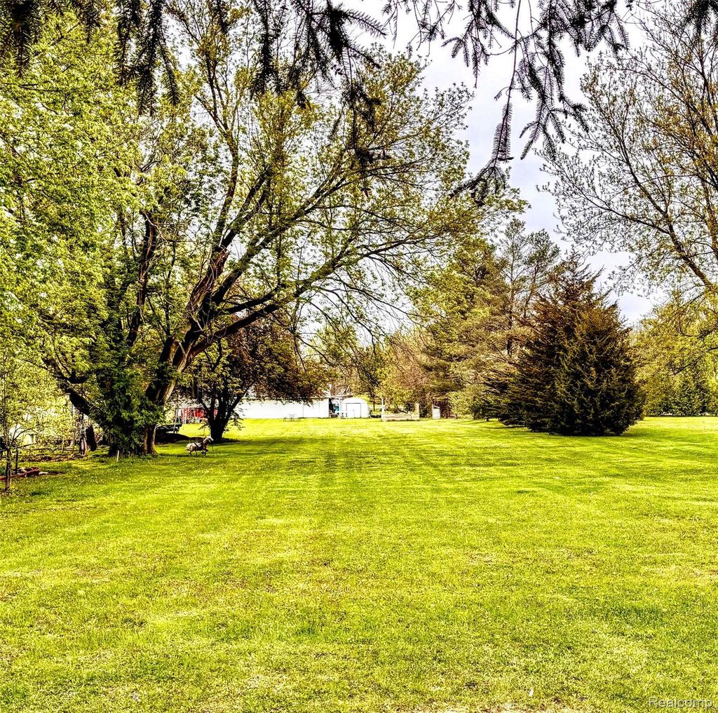 2209 Russell Street, Grand Blanc charter township