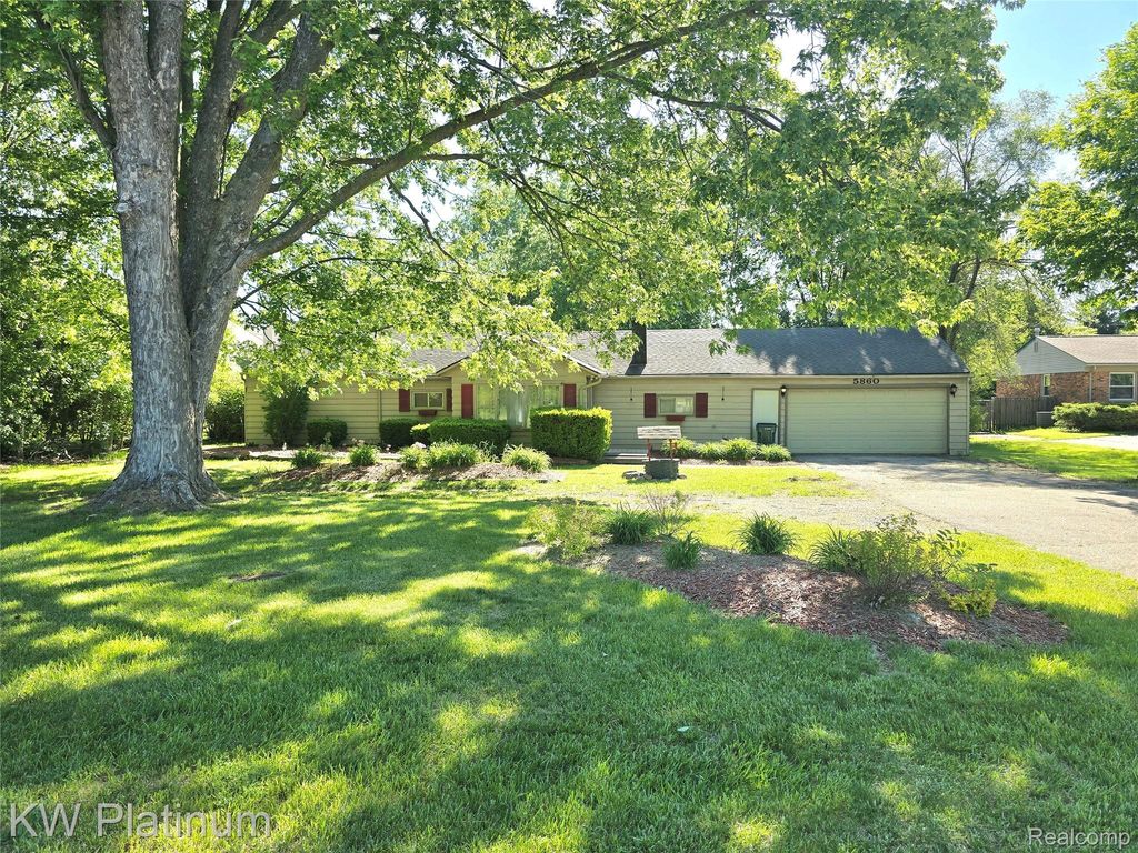 5860 John R Road, Troy city