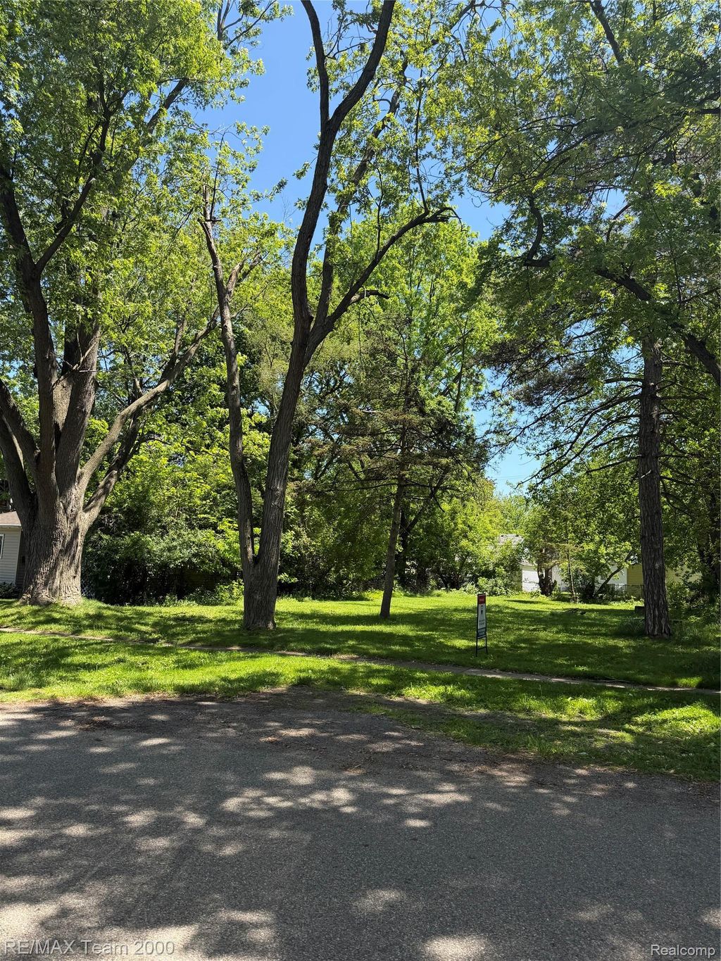 15529 Pomona Drive, Redford charter township