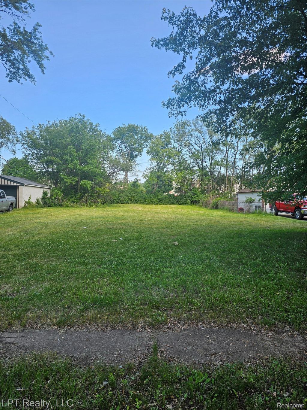 15440 Woodbine, Redford charter township