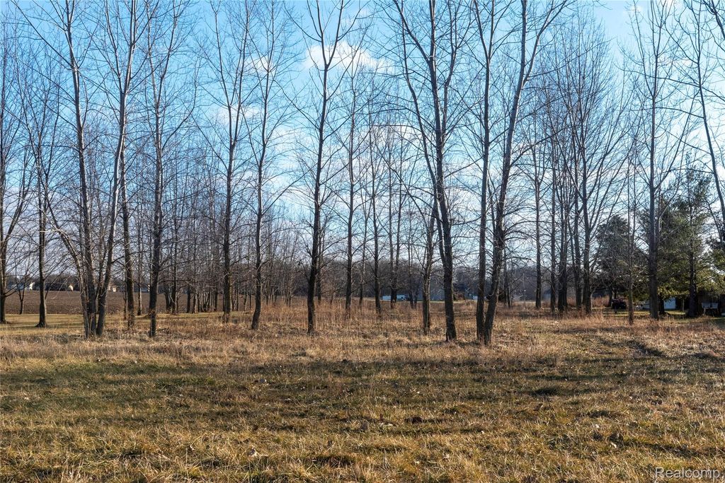 6139 Sharp Road, Swartz Creek city