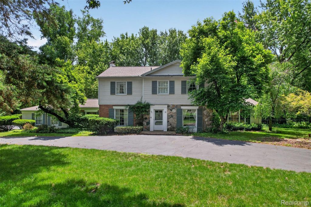 321 Barden Road, Bloomfield Hills city