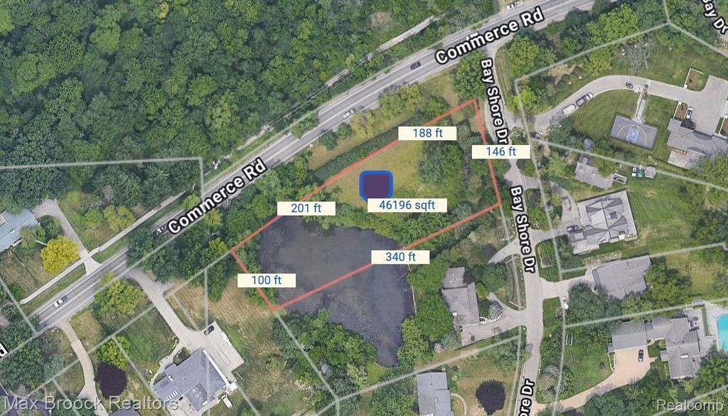 3012 Bay Shore Drive W, Orchard Lake Village city