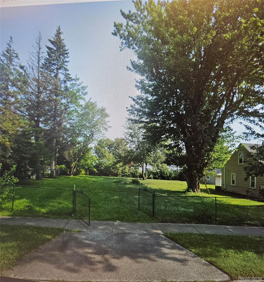 29080 Powers Street, Westland city