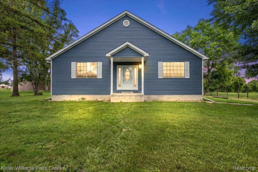 54230 Card Road, Macomb township