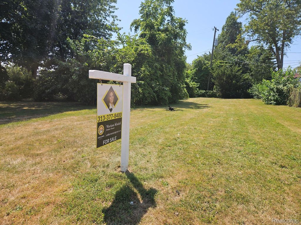 5035 Steadman Street, Dearborn city