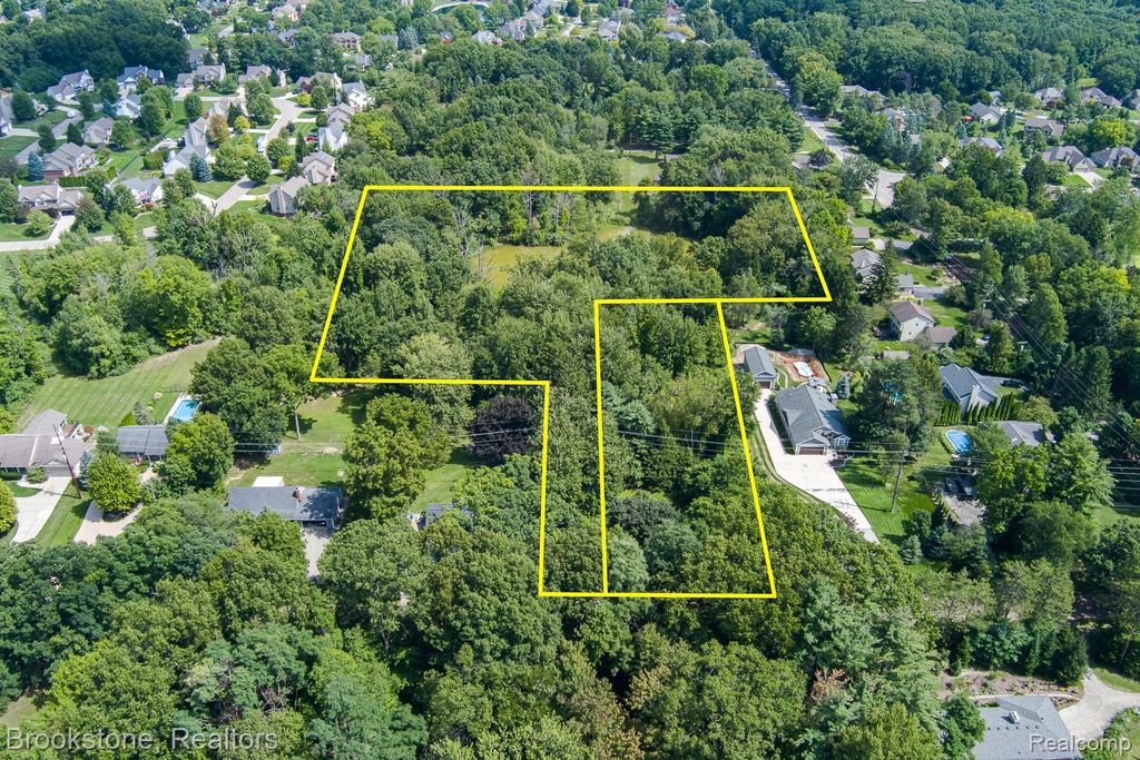 00 Allen Road, Independence charter township