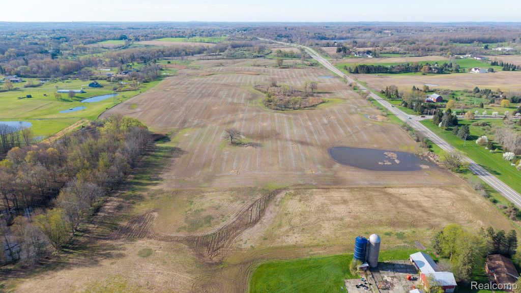 Parcel 5 Lapeer Road, Metamora township
