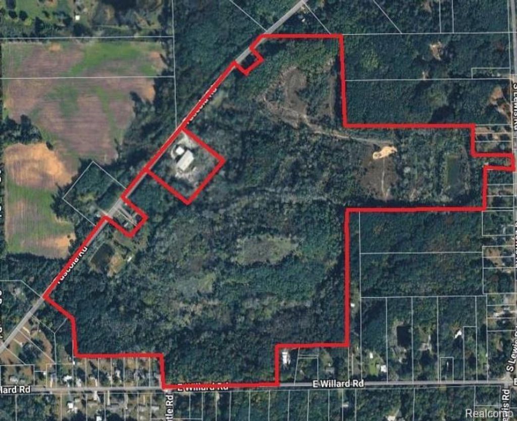 9831 Tuscola Road, Clio