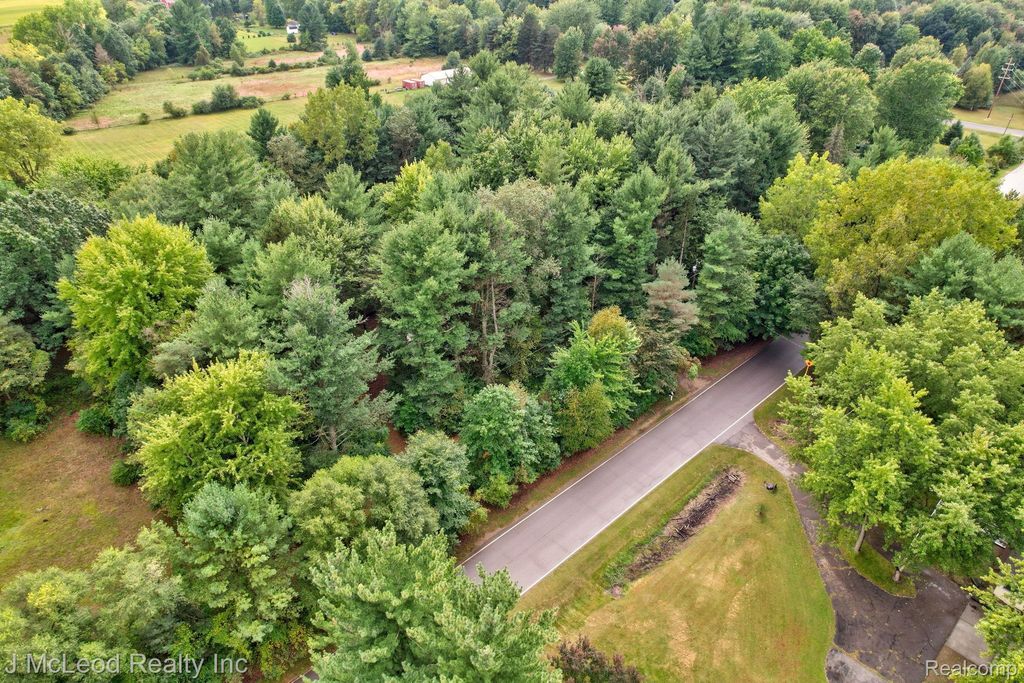 5929 Murphy Lake Road, Millington