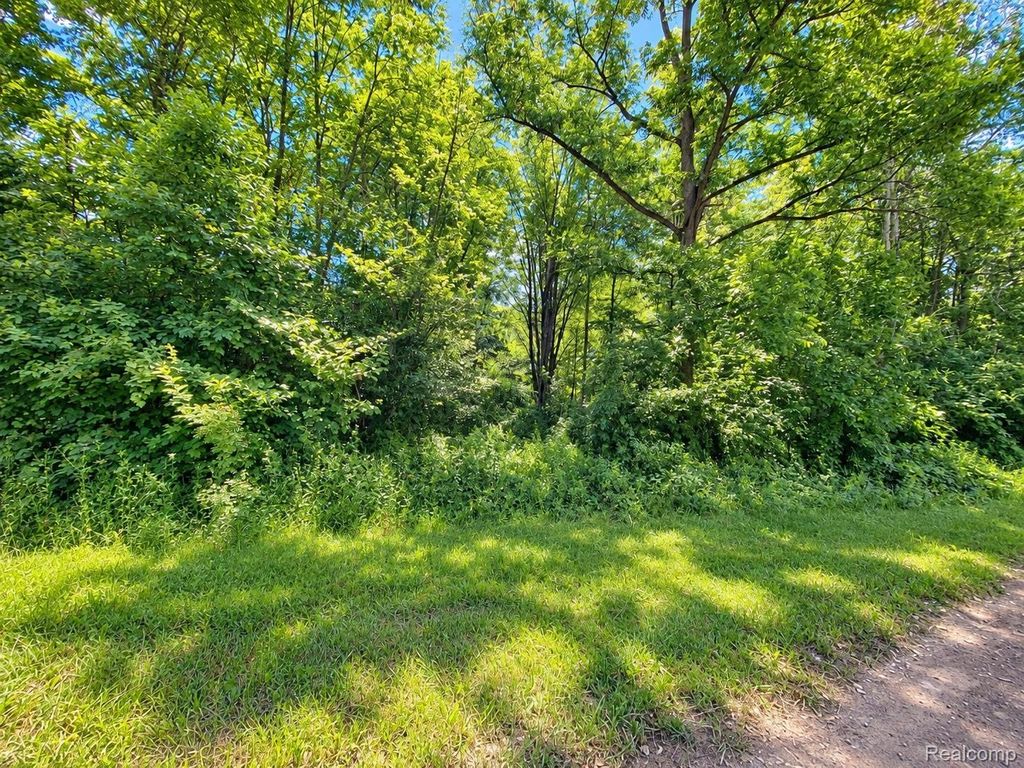 00000 Sherwood Road, Belleville