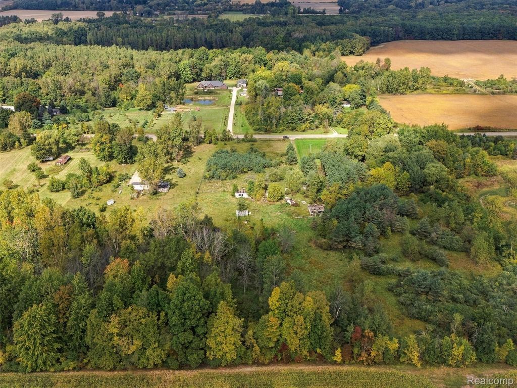 12749 Yale Road, Brockway