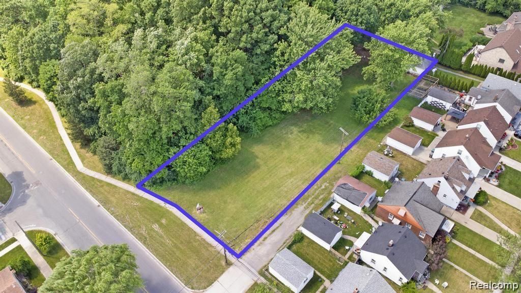 4901 Rosalie Street, Dearborn