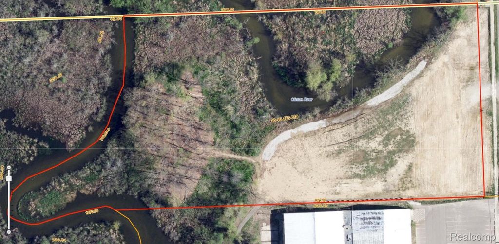 1727 Crescent Lake Road, Waterford