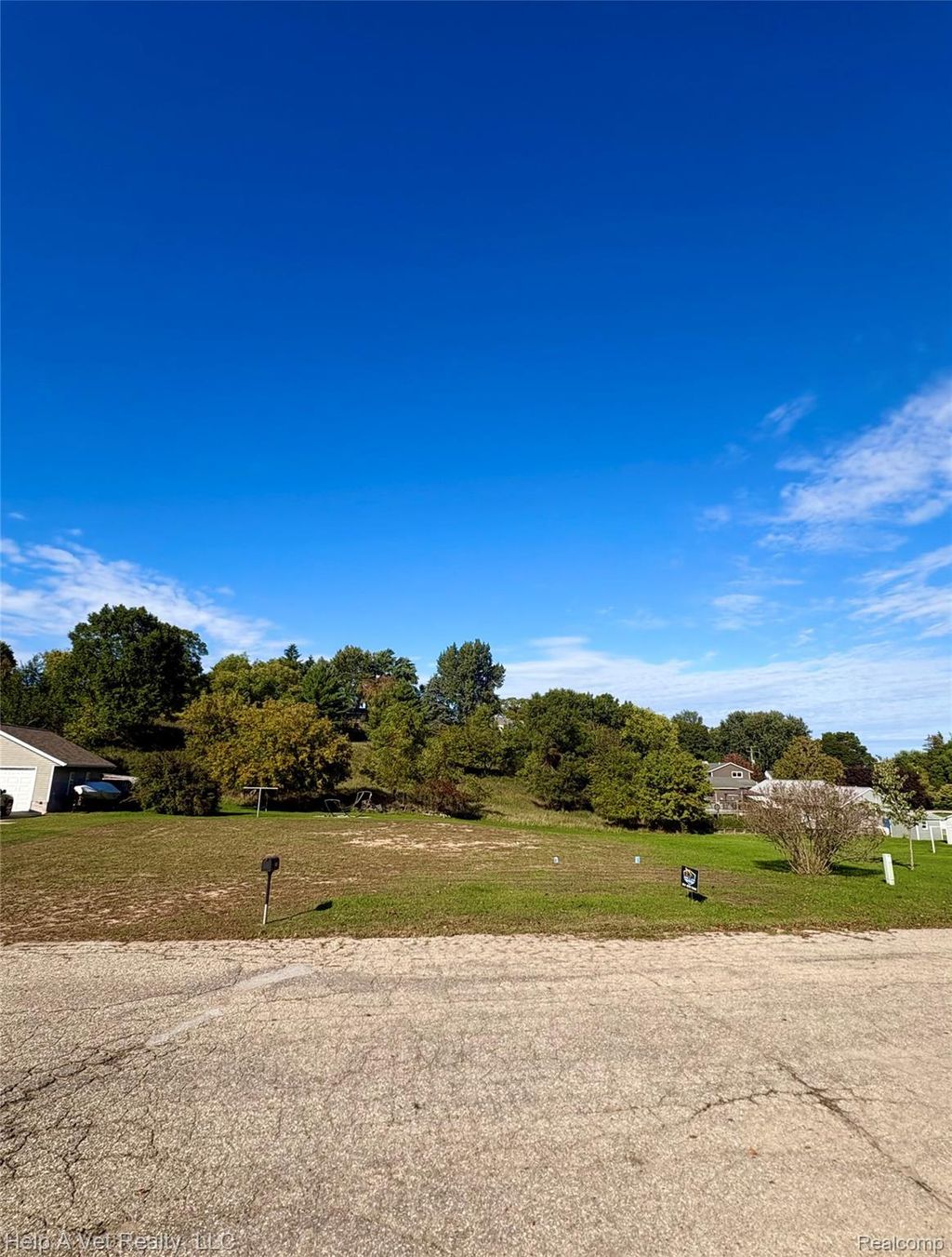 294 10th Street, Manistee