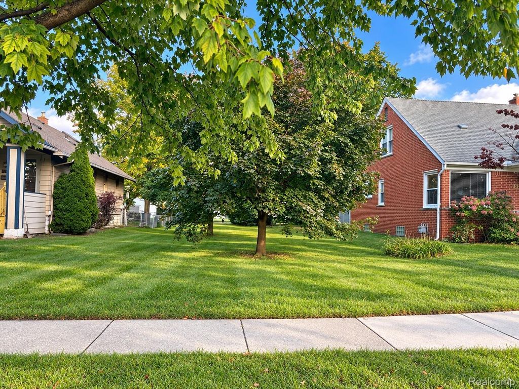 3755 Academy Street, Dearborn