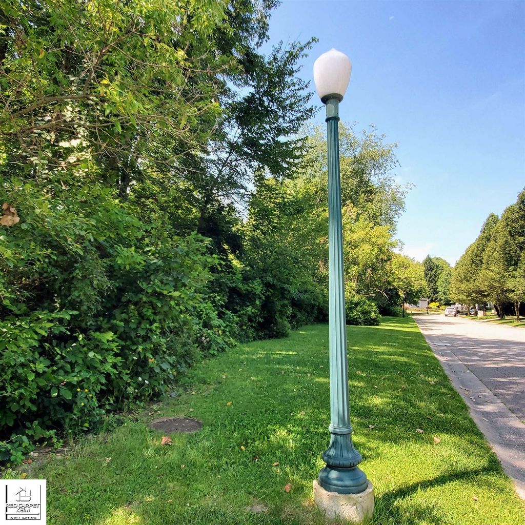 612 Carriage Way, Davison city
