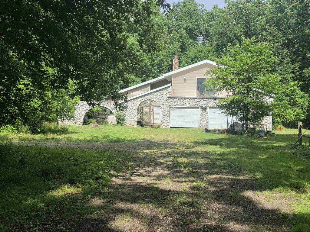 5193 Vassar Rd, Atlas township