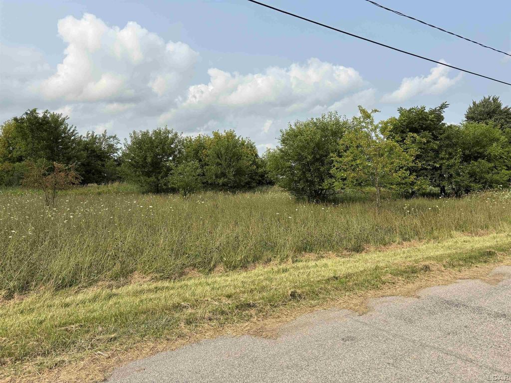 1370 Ogden St, Fairfield township