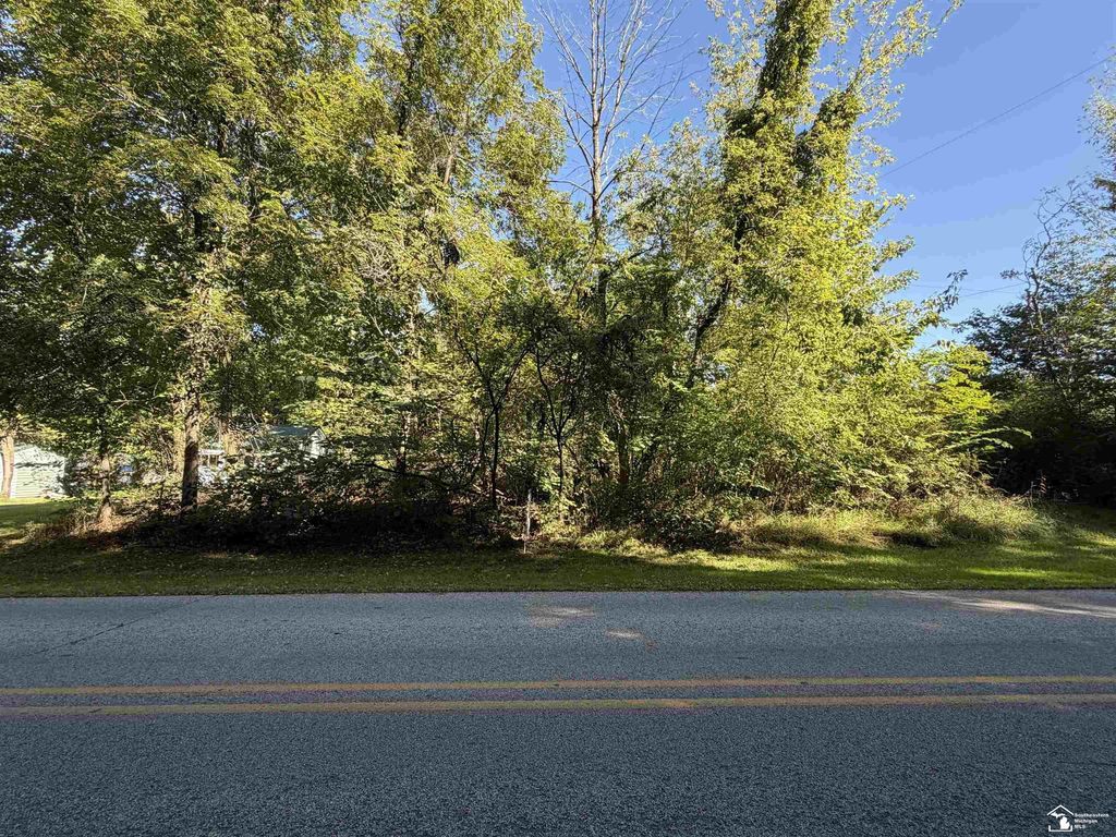 14000 Sandy Beach Rd, Manitou Beach