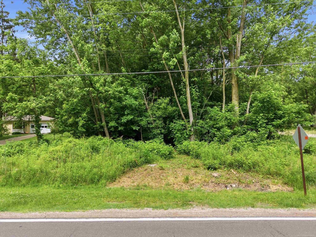 0000 Strawberry Lane Ln, Port Huron charter township