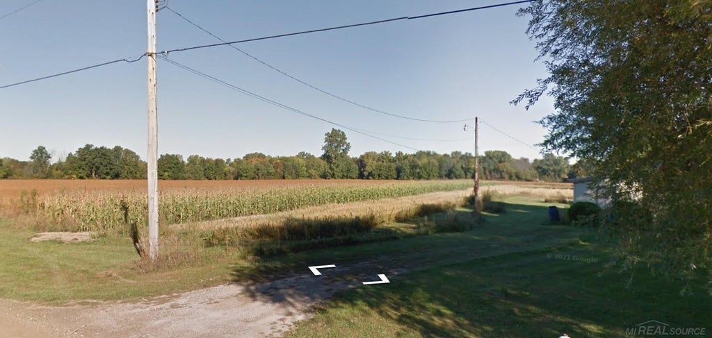 35991 Hobarth Rd, Chesterfield township