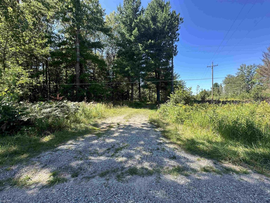0 Long Lake Rd, Plainfield township