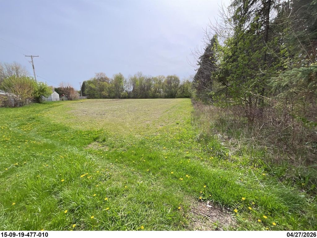 26890 Alma St, Chesterfield township