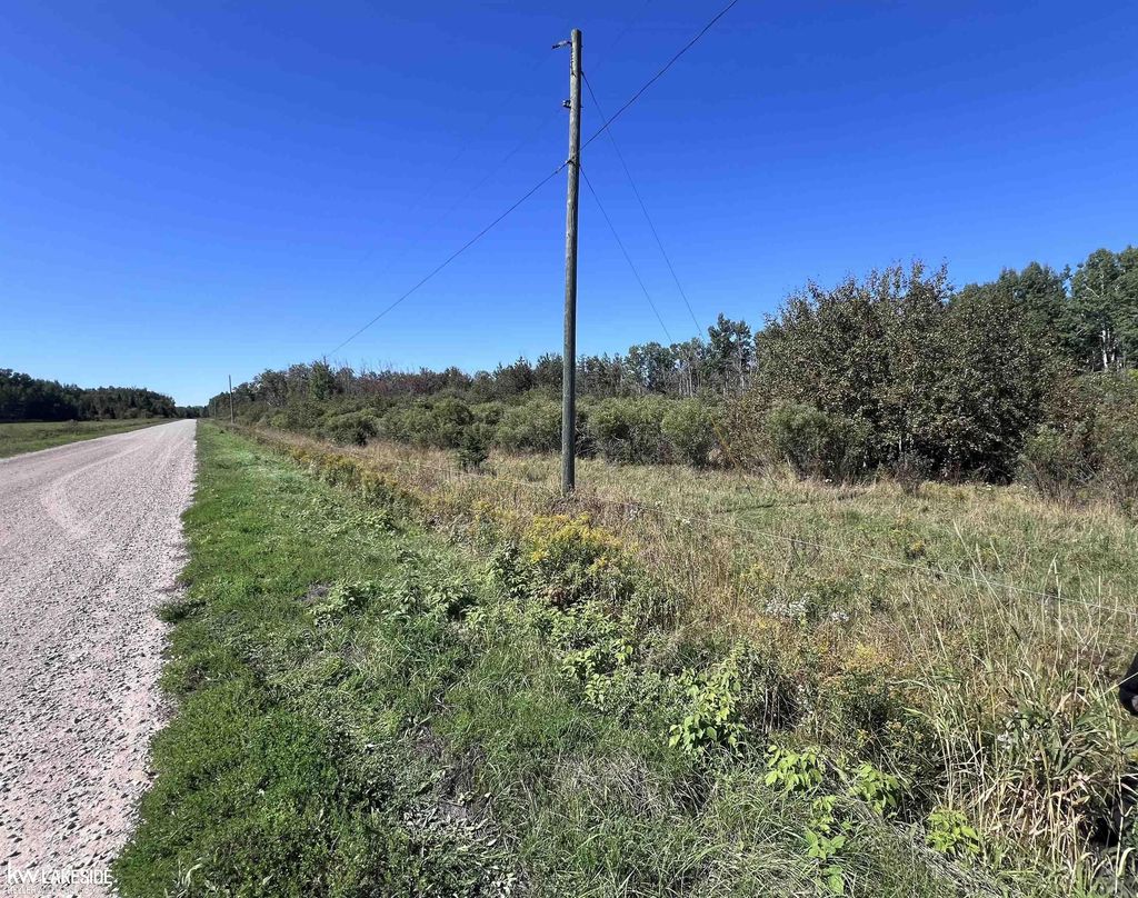 0 E Clay Rd, Goetzville