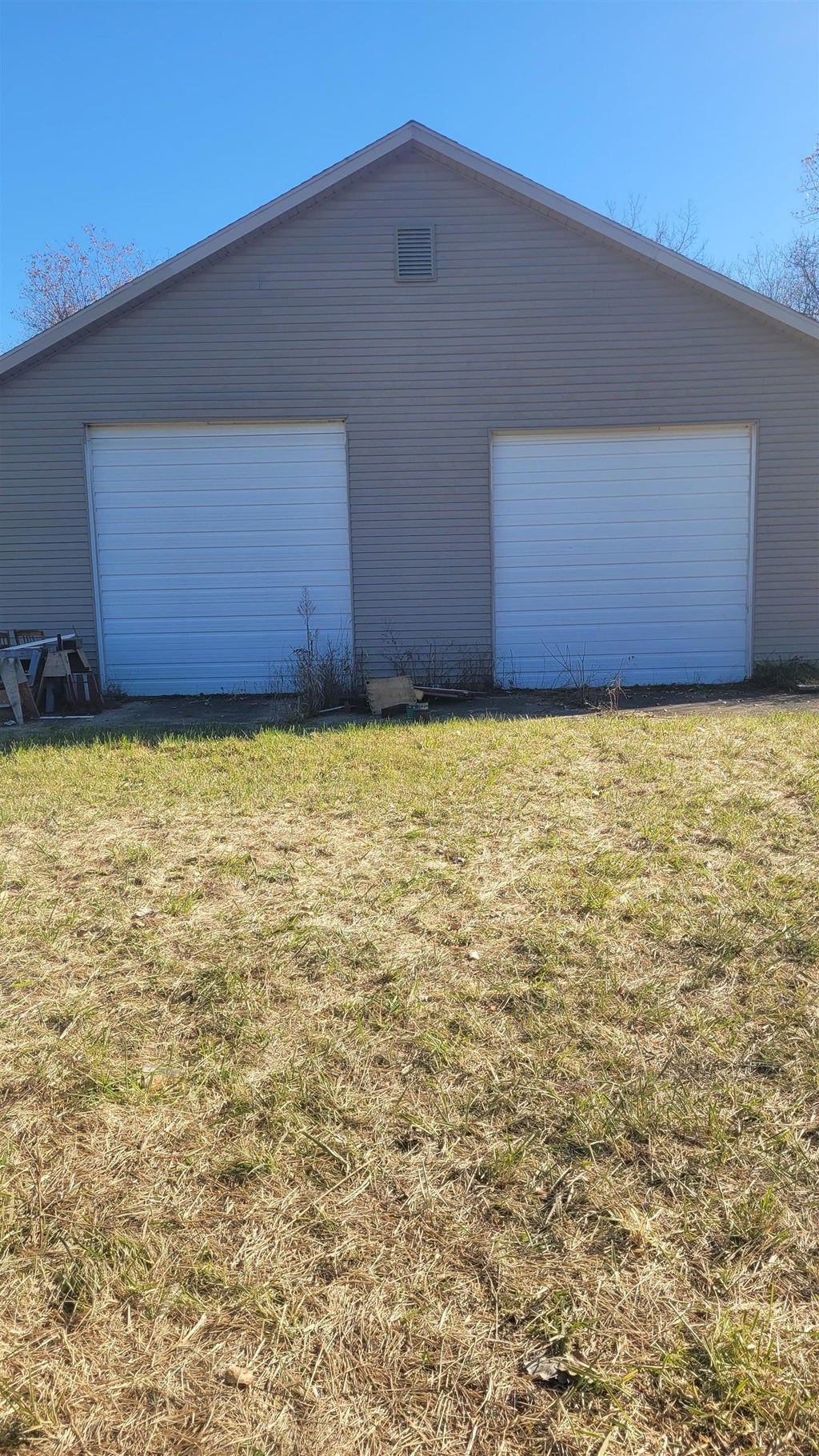 9680 E Newburg Rd, Vernon township