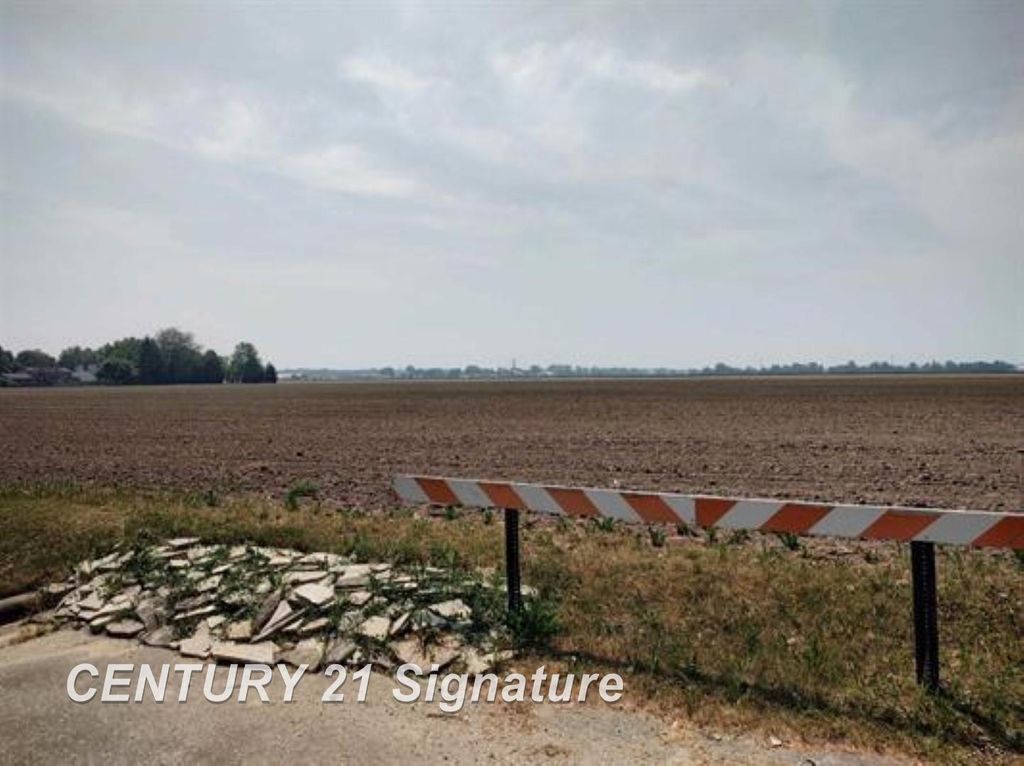 S Dehmel Rd, Frankenmuth city