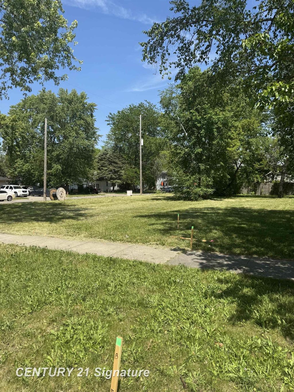 2458 N Oakley St, Saginaw city