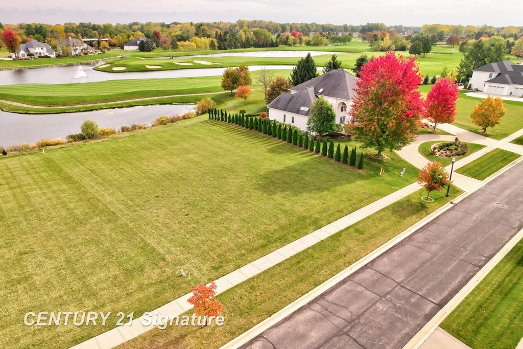 33 W Grove Ct, Thomas township
