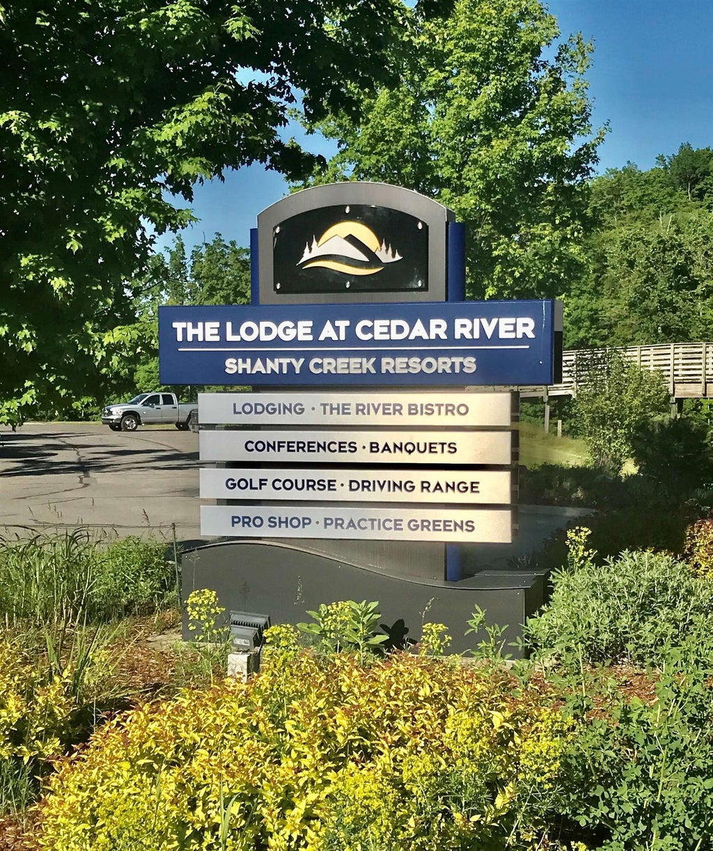 Units 162 & 163 Spyglass Hill, Custer township