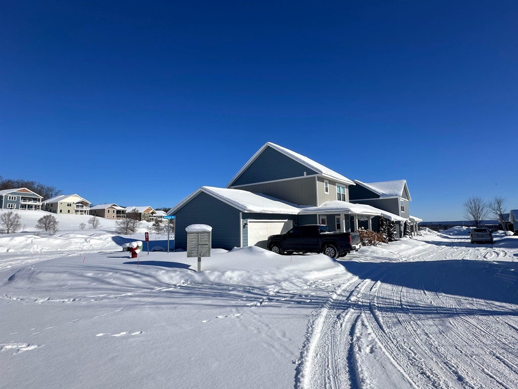 000 Barnes Rd, Garfield charter township