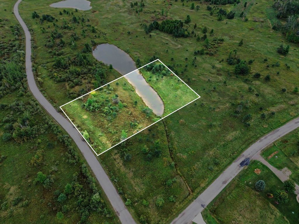 6436 Lora Bette, Alanson