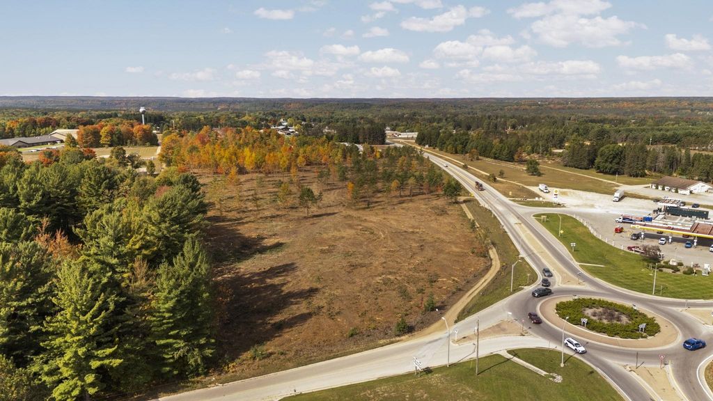 00 W M-115, Springville township