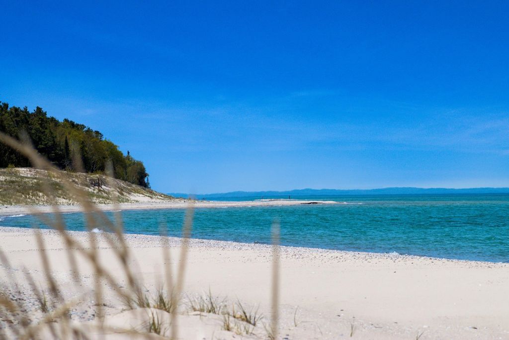 N Cathead West, Leelanau township