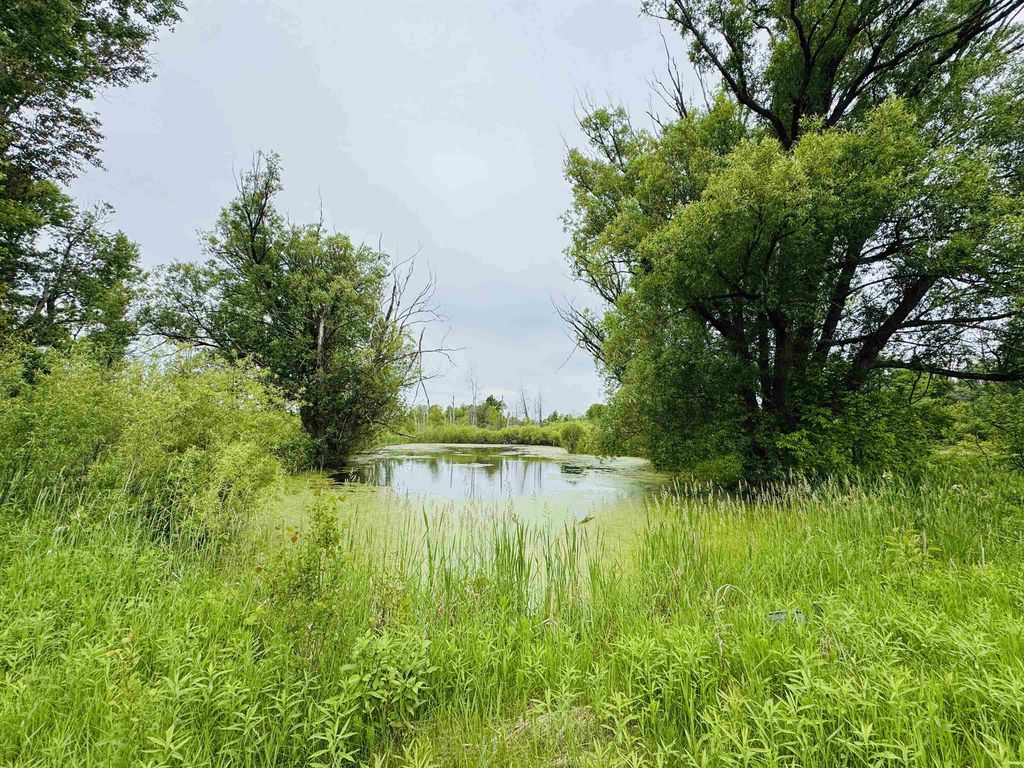 E 12 3/4, Liberty township