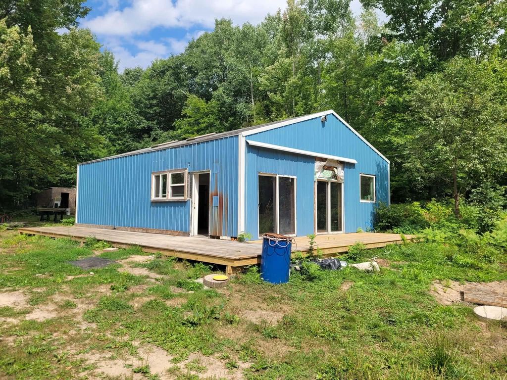 7378 E 28 3/4 Rd, Haring charter township