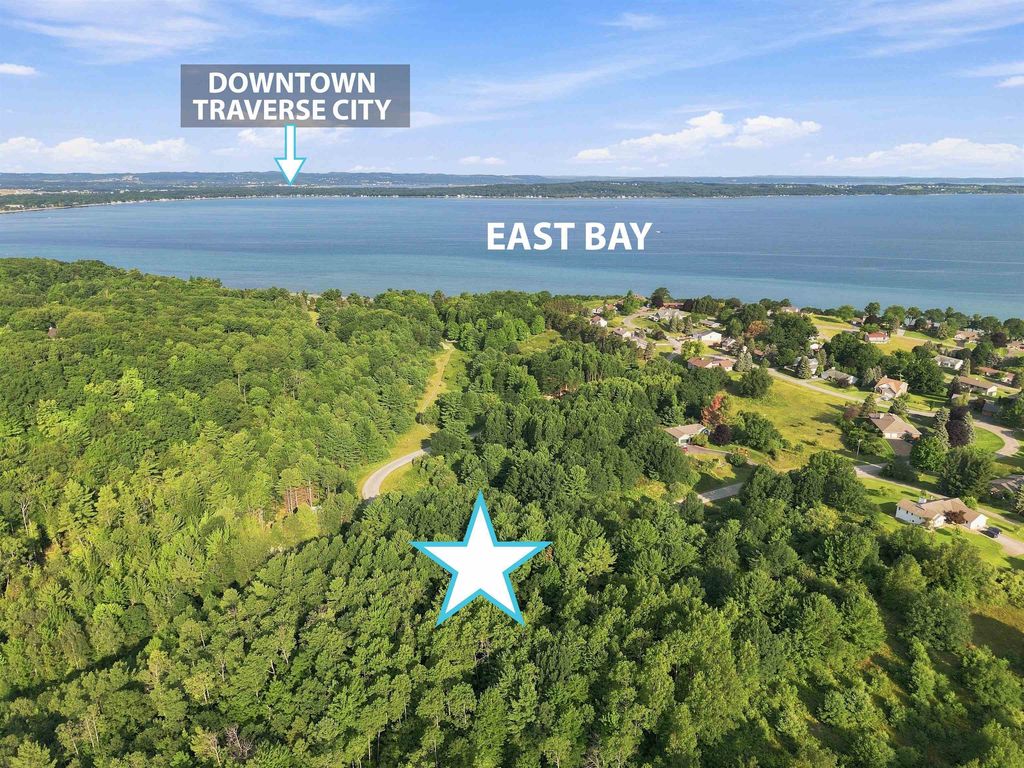 Lot 44 Kirkridge Dr, Acme township