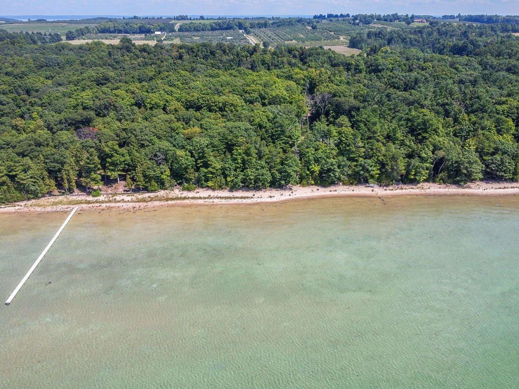 0 Tompkins Woods Rd, Peninsula township