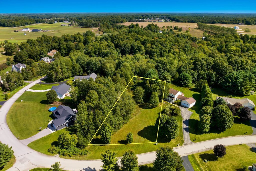 846 Shamrock, Traverse City
