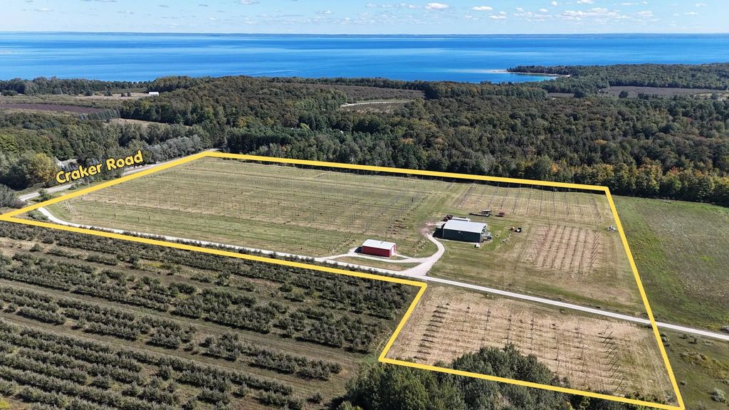 Multiple N Omena Rise, Northport